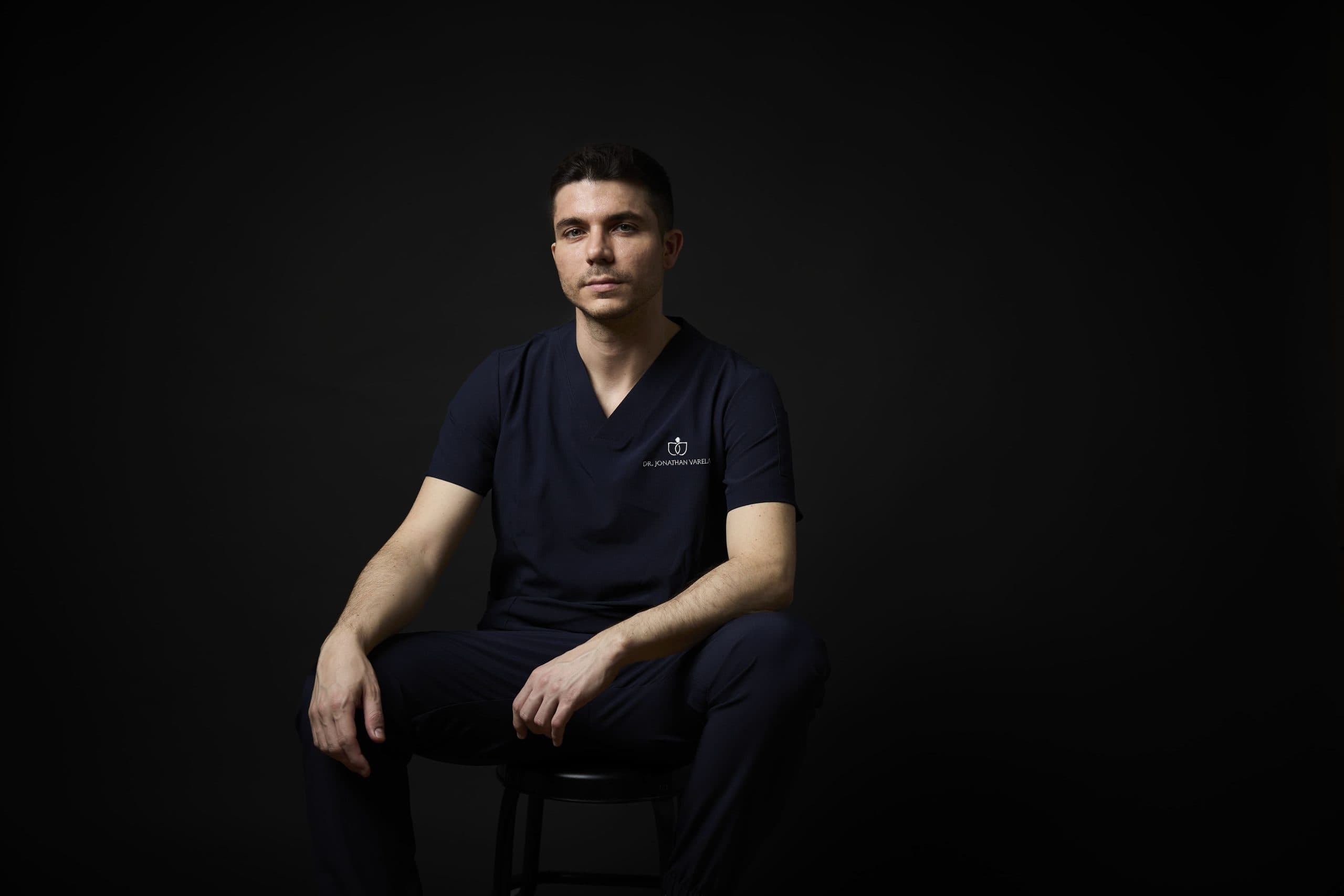 Dr. Jonathan Varela, cirujano plástico y médico estético en A Coruña, Lugo y Pontevedra