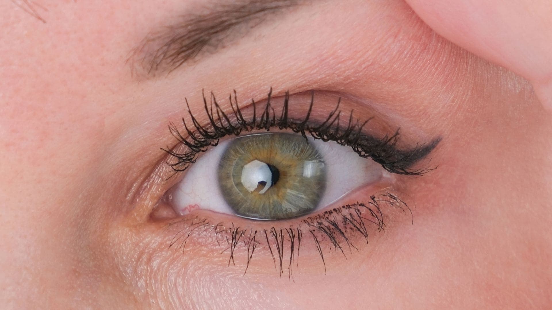 Blefaroplastia: qué es, cuándo está indicada y qué resultados puedes esperar